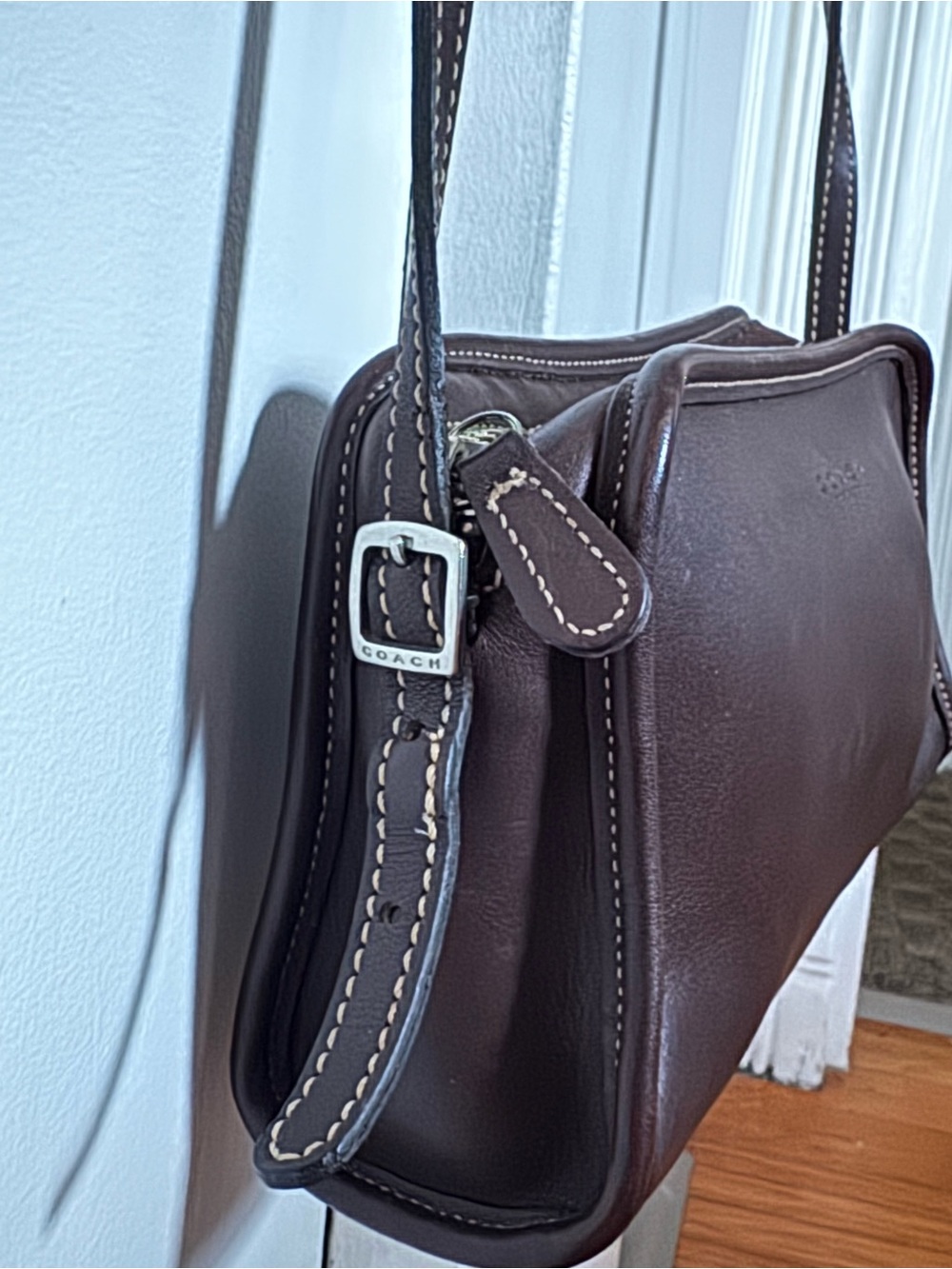 Vintage Coach 9138 Brown Leather Camera Crossbody Shoulder Bag - Picture 4 of 6